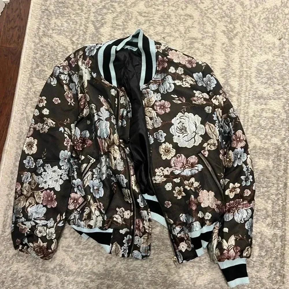 Floral Bomber Jacket Size Small pre loved